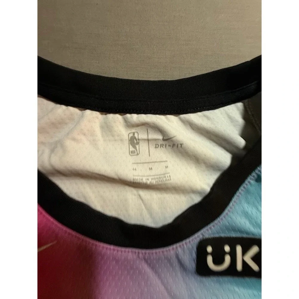 Miami Heat Vice Nights‎ Gradiant Butler #22 NBA Jersey 44 Pink Blue Sleeveless